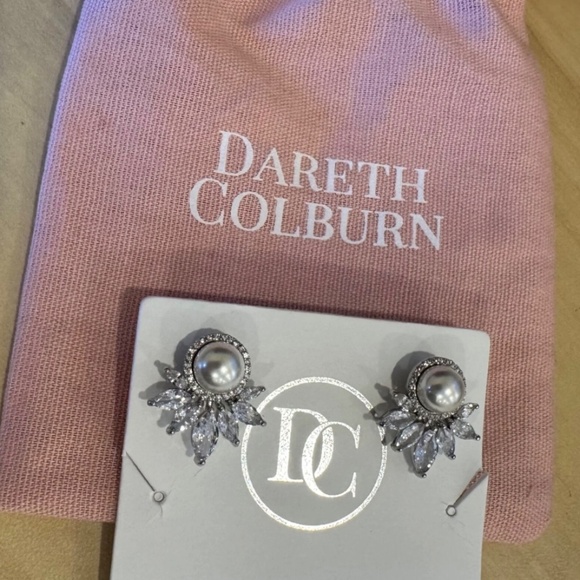 Dareth Colburn Harlow Stud Earrings - Picture 2 of 2